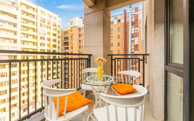 Апартаменты on Koghbatsi Street 16-93