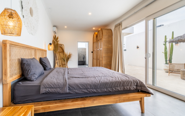 Вилла Sunny Home