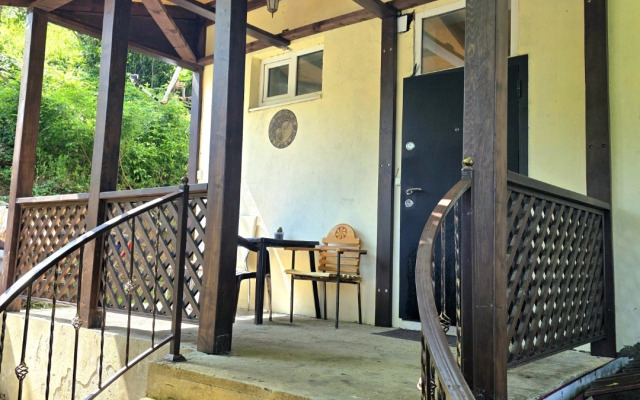 Частный дом Уютный с шикарным видом на горы