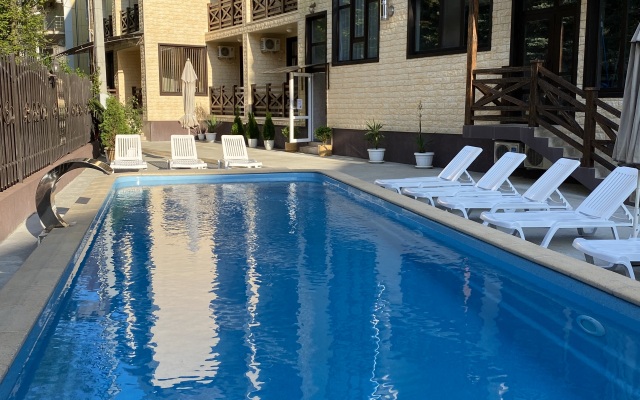 Amare Guest House