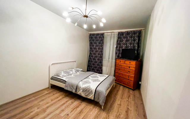 Alexhome Khimki Na 9 Maya 4a/1 Apartments