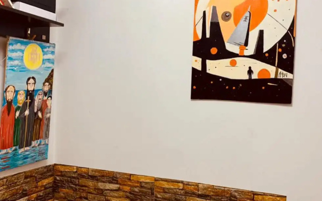 Studiya V Stile Avangard Apartment
