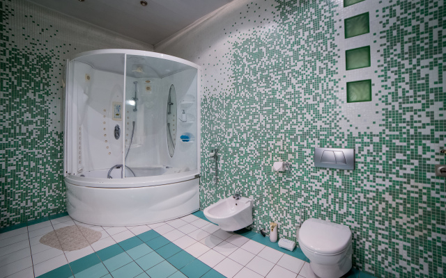 Holiday-In Guest house
