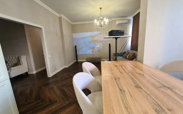 Апартаменты Кино в ЖК 5 звезд