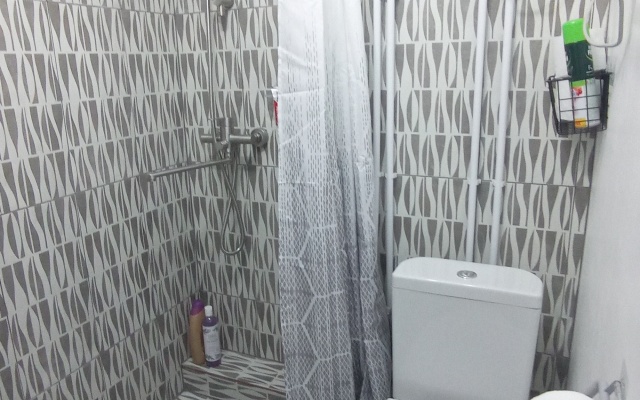 Kvartira Sovremennaya Studiya V Tsentre Permi  Flat
