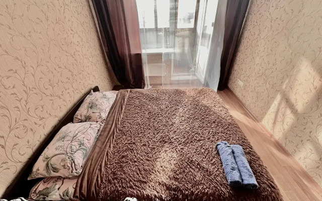 Апартаменты 2кв Восточный Комфорт на Широтная 157