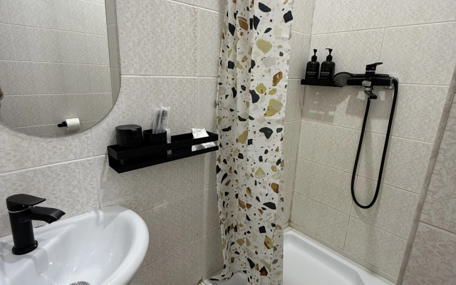 Na Ulitse Lenina 5v Flat