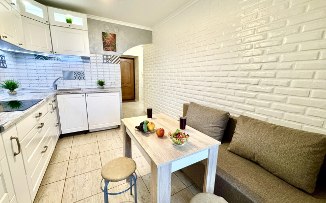 Uyutnaya Na ul.dybenko, 23 (ryadom S TC Kosmoport) Flat