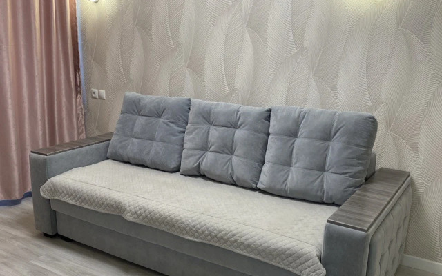 Svetlaya, uyutnaya yevrodvushka v khoroshem rayone Flat