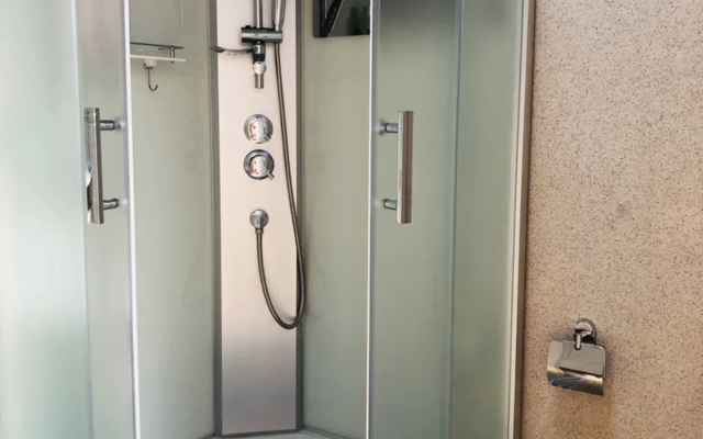 Апартаменты на Верхнем Озере Ул Госпитальная