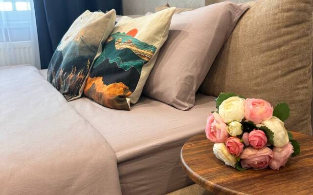 1-к. квартира на Базарной площади с видом на пруд, 30 м², 22 этаж