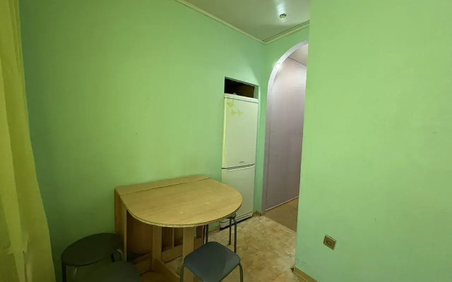 Квартира для командировочных рядом с заводами Лукойл, Каустик, у канала им. Ленина