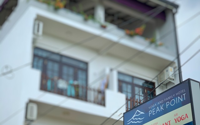 Peak Point Mini-hotel
