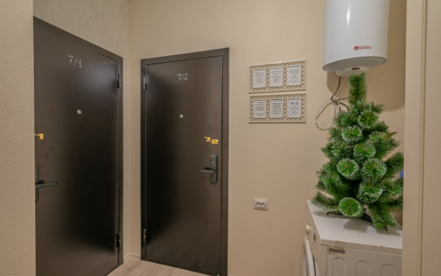 7/1 Latyshova 3 Apartments