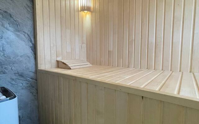 Частный дом Apartburo Grey House