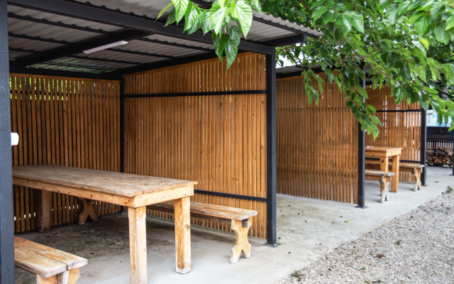 Rozovy Flamingo  Guest House