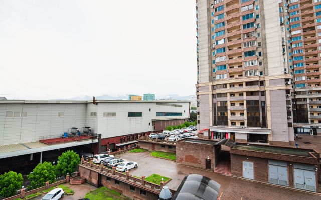 Prostota i Prostranstvo - 3-h Komnatnatnye v Minimalizme Apartment