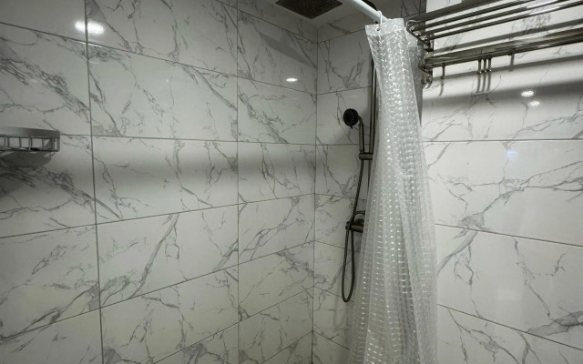 Dvukhurovnevye V 3 Minutakh Ot Morya Apartment