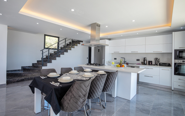 Вилла Villa The Moon