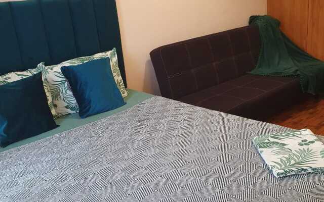 Apartamenty Zhk Madrid 2 Apartments