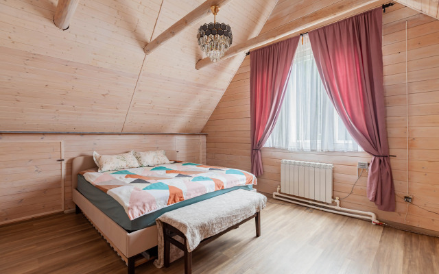 U Raify Guest House