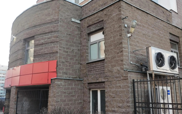 V sovremennom dome Flat