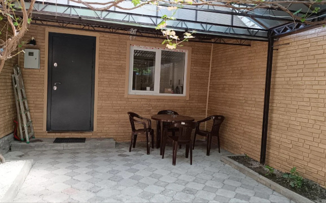 Studiya V Tsentre Pyatigorska Flat