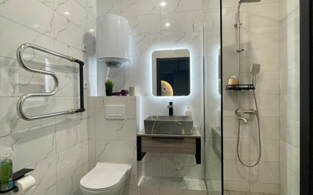 Апартаменты в стиле Космос напротив Московской площади