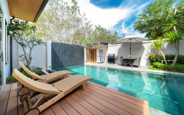 3 Spalni S Sobstvennoy Saunoy I Privatnym Basseynom Villa