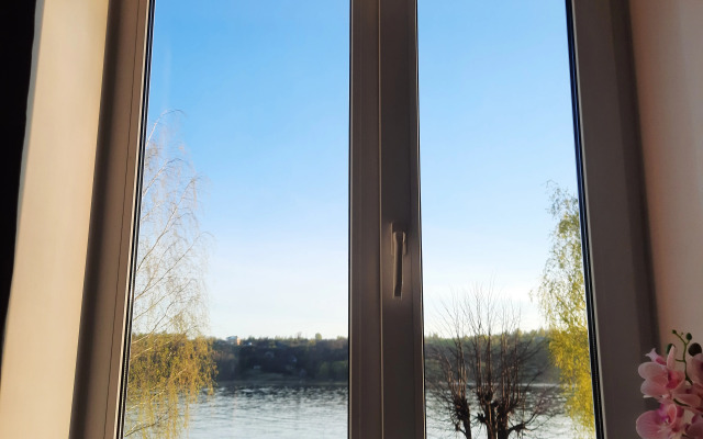 Апартаменты Первая Линия с Видом на Волгу