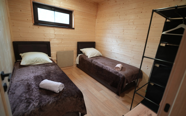 Prichal Seroglazka Guest house