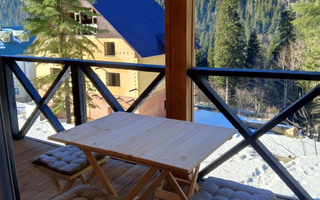 Гостевой дом Горная Хижина