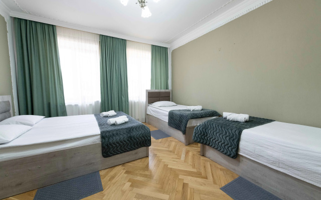 Anna's Guest House Gori Guest House