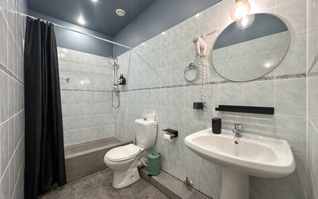 Меблированные комнаты Laika на Грибоедова