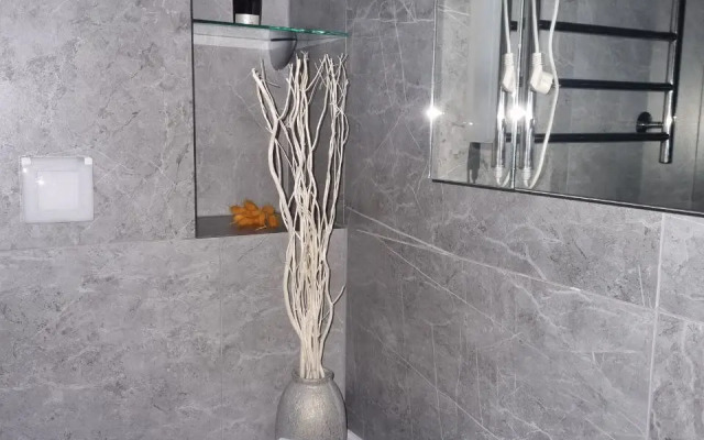 Sovremennaya Studiya V Yes Marata Flat