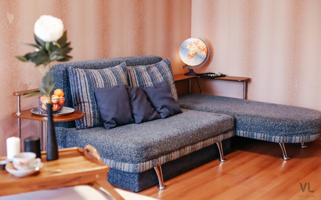 Квартира Университет