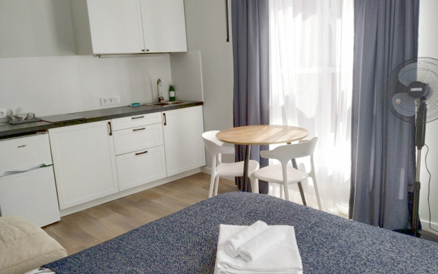 Aurora Family Studio Apartments