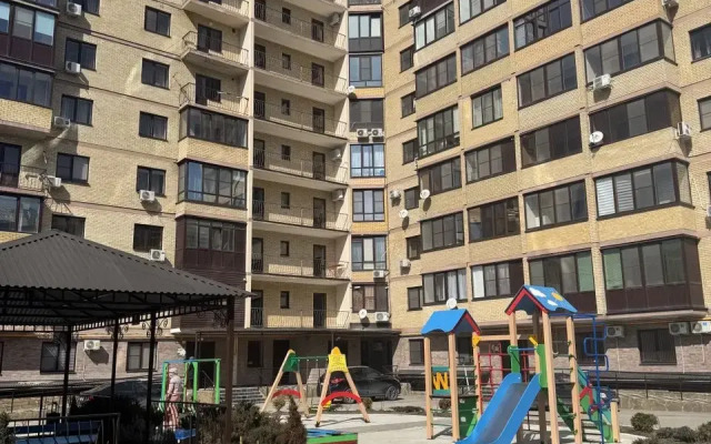 Stilnaya V Elitnom Dome Flat