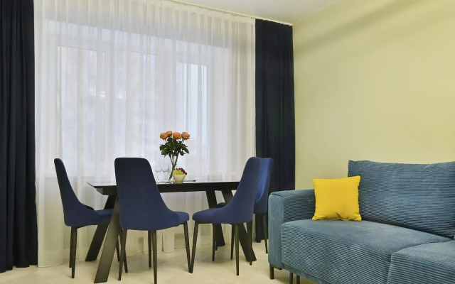 Baltiyskiy briz: tri komnaty u morya Flat