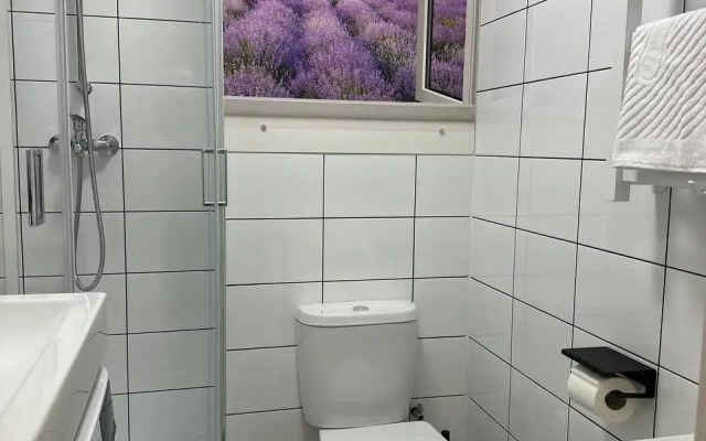 Okolo Metro Potapovo I Kommunarka Flat