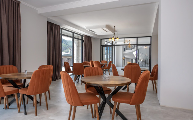 Residence Kazbegi Hotel