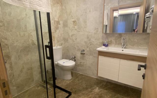 Big Peace Suite Hotel