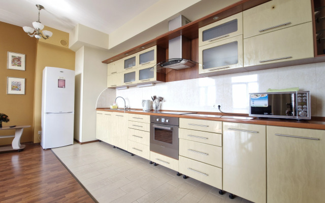 Atlant Alushta 2 Flat