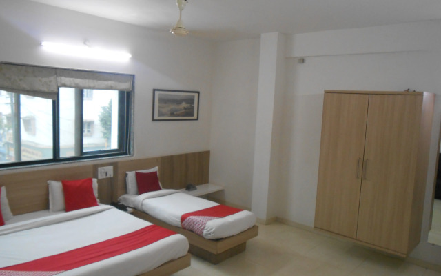 Отель Balaji Inn Hotel Nasik