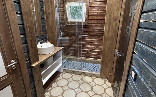 Частный дом Брусничный Коттедж с сауной