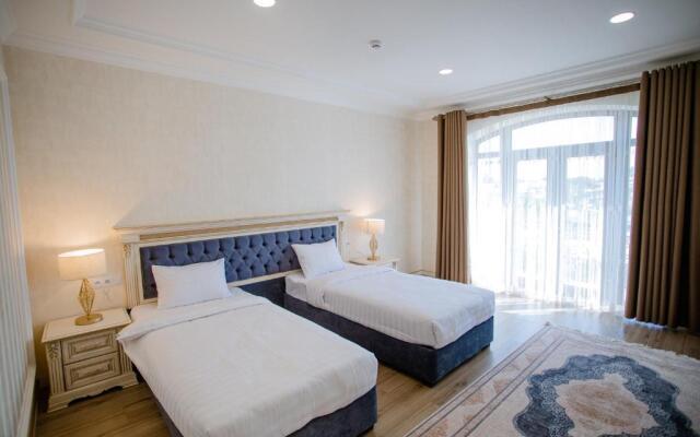 Royal Samarkand Hotel