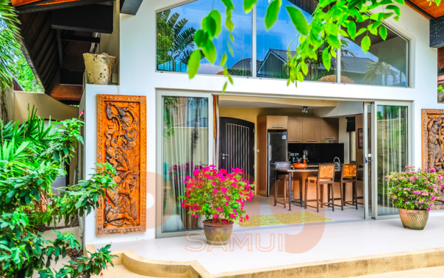 Flamingo Villa