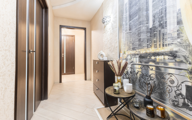 Апартаменты трехкомнатные на Меридианной