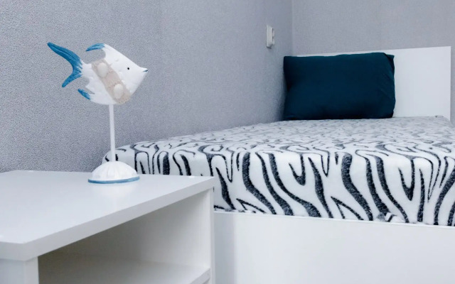 Апартаменты Трехкомнатные апартаменты Крымск-Апарт в центре города