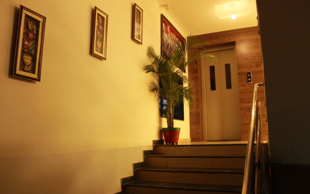 Avn Hotel